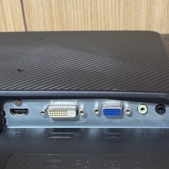 BenQ ゲーミングモニター ディスプレイ GL2460BH 24インチ/フルHD/TN/1ms/75Hz/輝度自動調整/ブルーライト軽減/HDMI/D-sub/DVIの画像