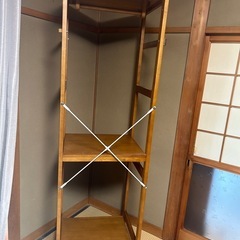 ハンガーラックの画像