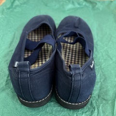 familar 紺色
シューズ　19-29cmの画像