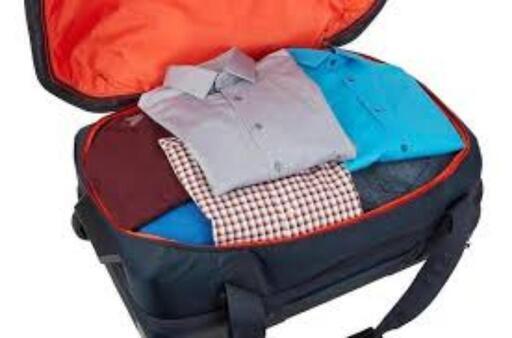 【生産終了品 新品】老舗高級ブランド THULE 大型スーツケース 75L 生産終了品 新品】老舗高級ブランド THULE 大型スーツケース 75L