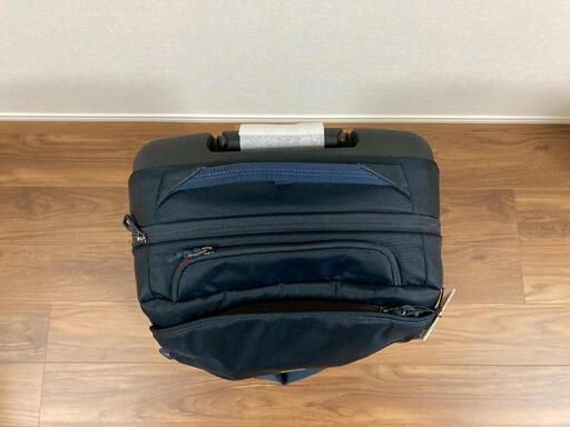 【生産終了品 新品】老舗高級ブランド THULE 大型スーツケース 75L 生産終了品 新品】老舗高級ブランド THULE 大型スーツケース 75L