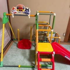 アンパンマンジャングルジムの画像