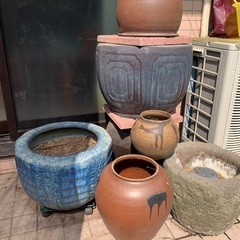 中古 植木鉢 火鉢 連絡ブロックなどの画像
