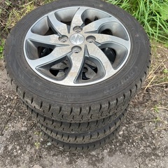 売れました！今年買ったばかりの軽冬タイヤ‼️   155/65R14