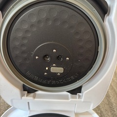 炊飯器　1升　2022年式TIGHERJPC-KS の画像