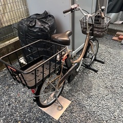 美品 走行少 電動アシスト自転車の画像
