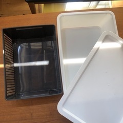 差し上げます！収納ケースの画像