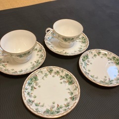 
NARUMI ナルミチャイナ　ティタイムセット