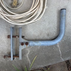 東芝地デジアンテナと同軸ケーブルの画像