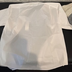 GUの半袖シャツ 白2枚組の画像