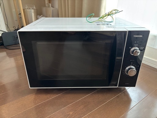 TOSHIBA 東芝 電子レンジ 2023年製 ER-WM17 (wa) 都庁前の