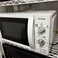 電子レンジ(キレイめ)の画像