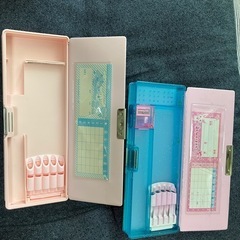 シナモロールとジュエルペットの筆箱の画像