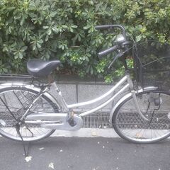 整備済み中古自転車　24インチ　税別￥7.980-　軽快車　シルバー803の画像