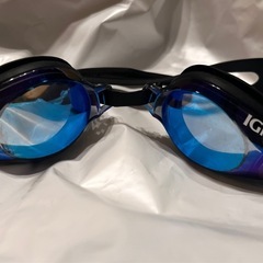 IGNIO 子ども用　青色　水泳ゴーグル　の画像