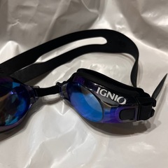 IGNIO 子ども用　青色　水泳ゴーグル　の画像