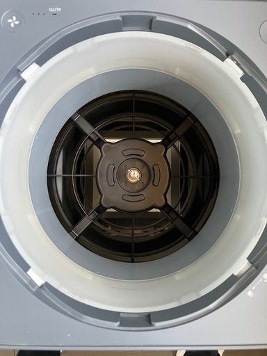 BALMUDA The Pure タワー型空気清浄機 ダークグレー A01A-GR 美品です