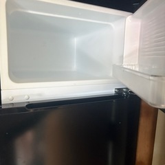 コンフィー(COMFEE’) COMFEE' 冷蔵庫 90L 2ドア 右開き ブラック RCT90BL(E) 耐熱天板の画像