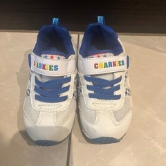 まとめ売り！キッズスニーカー　4足！の画像
