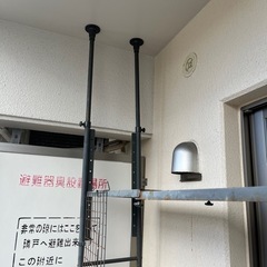 ニトリ　突っ張り棚の画像