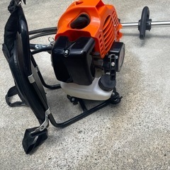 【ジャンク】　草刈機　刈払機　（背負い式） 43ccの画像
