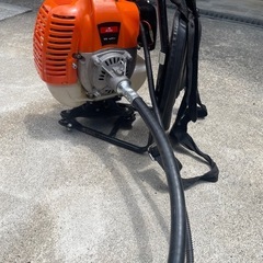 【ジャンク】　草刈機　刈払機　（背負い式） 43ccの画像