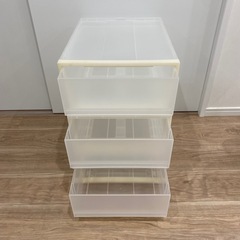 無印良品 ポリプロピレン収納ケース小×３の画像