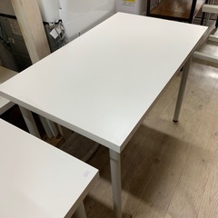 IKEA イケアLINNMONテーブルの画像