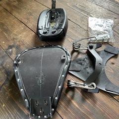 ハーレーダビットソンXL1200X社外シートの画像