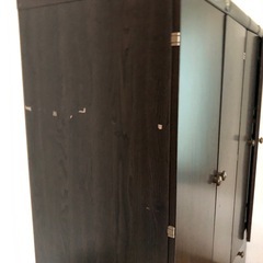 木のタンス2個セットの画像
