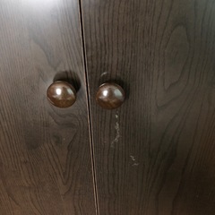 木のタンス2個セットの画像