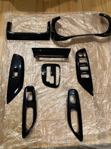 トヨタヤリスクロス　インテリアパネル