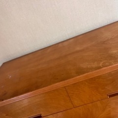 無料で差し上げます。　木製タンスの画像