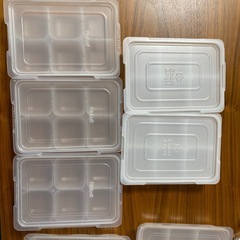 離乳食フリージング容器まとめ売り（リッチェル、西松屋等）の画像