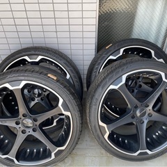20インチ　ホイール245/35zr20 の画像