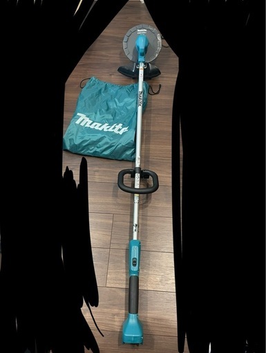 【新品未使用】草刈機 マキタ MUR194DWF