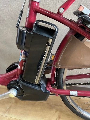 美品✨ ブリヂストン電動自転車、バッテリーB400名古屋市での直接引き取り限定。 美品✨ ブリヂストン電動自転車、バッテリーB400 (14.3～14.6Ah