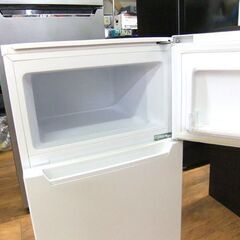 ヤマダセレクト 2ドア冷蔵庫 87L 2022年製 YRZ-C09H1 ホワイト