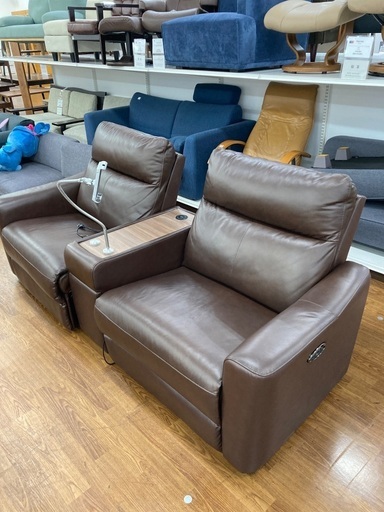 電動リクライニングソファ　ニトリ