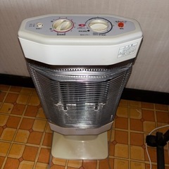 ダイキン　遠赤外線暖房機の画像
