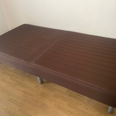 ☆取りに来て下さる方限定☆【シングルベッド/0円でお譲りします