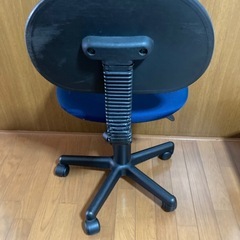 回転イスの画像