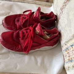 ハラチ　NIKEの画像