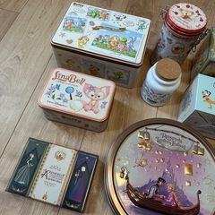 Disney ディズニー　空缶　お菓子缶　空箱まとめ売りの画像