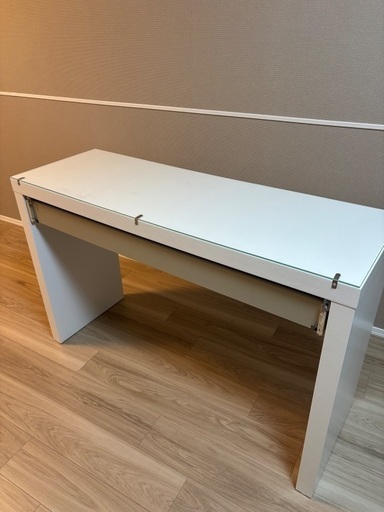 IKEA テーブル (lily) 京都のテーブル《その他》の中古あげます