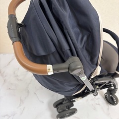 コンビ　スゴカルSwitchエッグショックAN 紺色　ベビーカーの画像