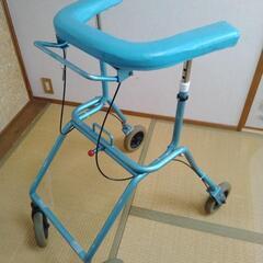 リハビリ用歩行器　介護用品