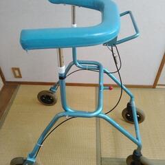 リハビリ用歩行器　介護用品の画像