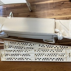 【美品】ベビーベッド　ココネルエアープラス　ココネルエアー　アップリカ　の画像