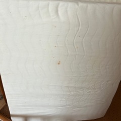 ベビーベッドの画像